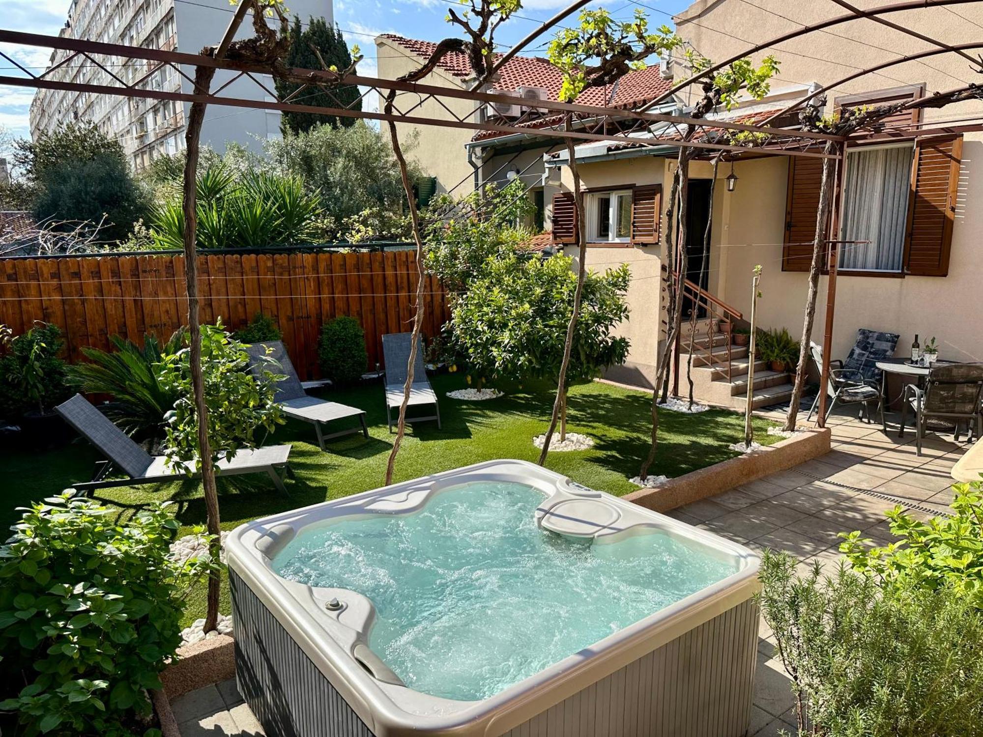 Antique Garden Villa Split Exterior foto